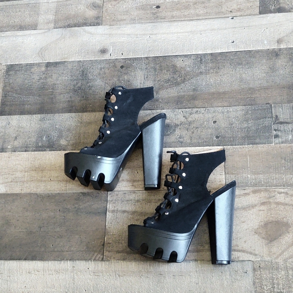 Wild Diva Lounge Black Chunky Platform Lace up Faux Suede Steampunk Heels sz 7.5